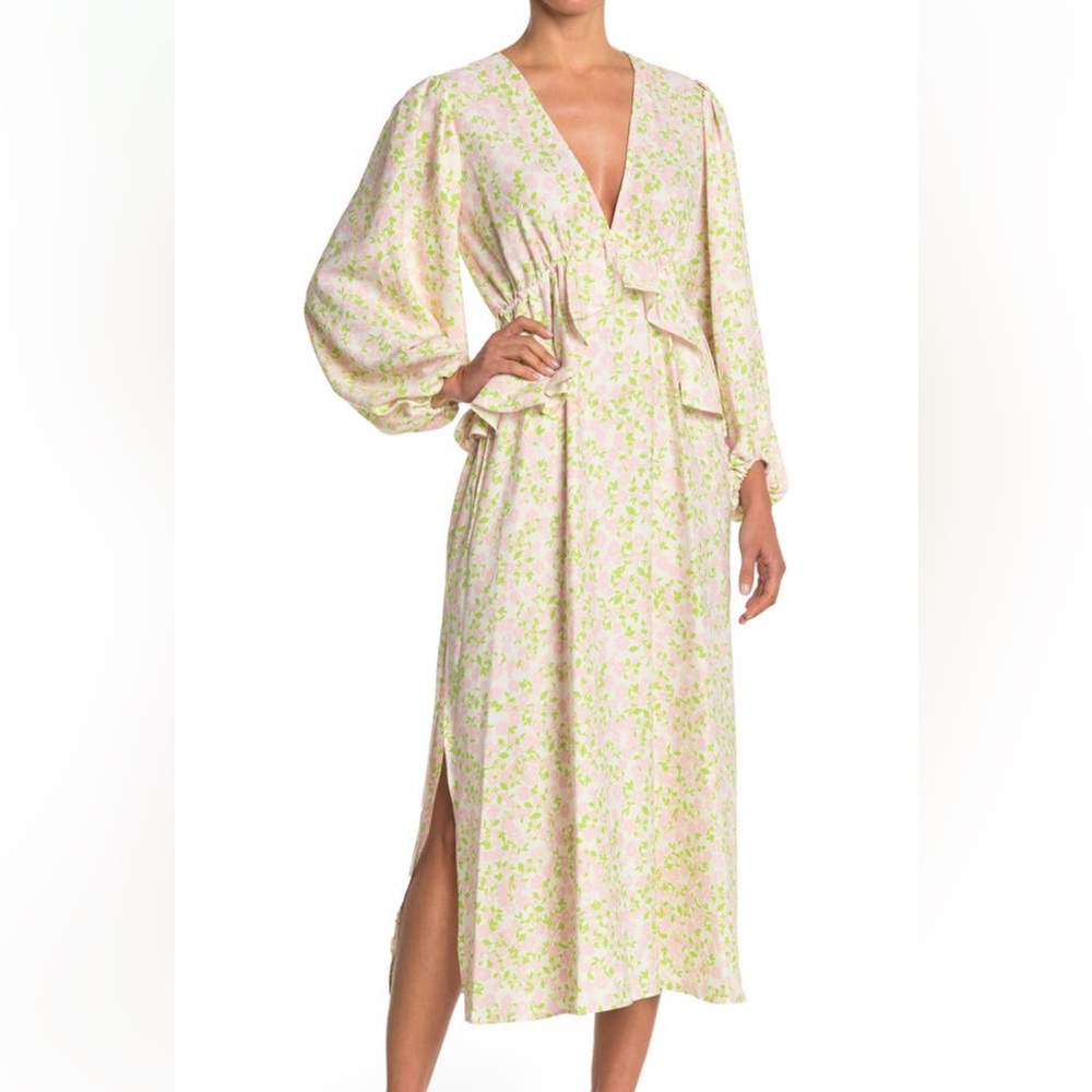 NWT TopShop Ivory floral ruffle dress